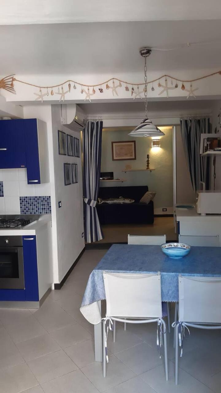 Pippo Cosy Studio Flat With Ac Monterosso al Mare Eksteriør bilde